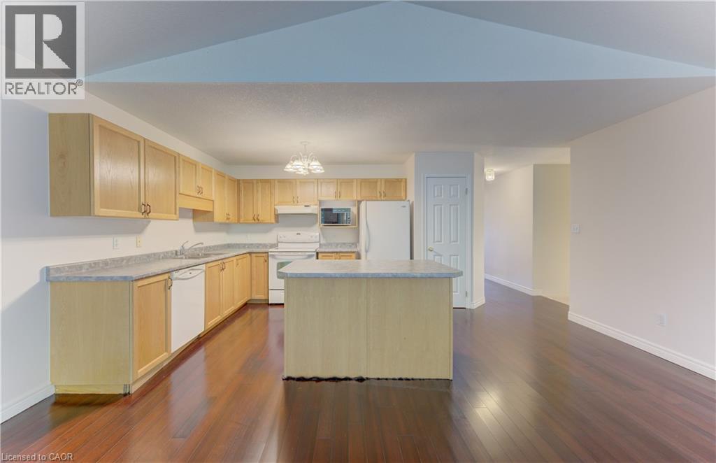 25 Bankside Drive Unit# 2, Kitchener, Ontario  N2N 3M6 - Photo 10 - 40865039