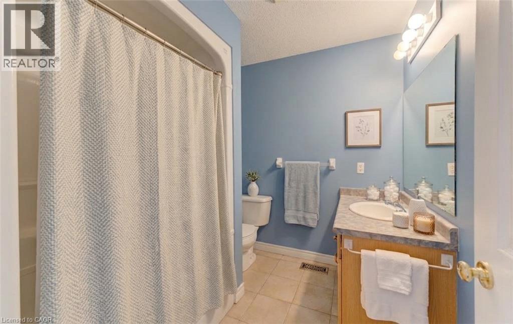 25 Bankside Drive Unit# 2, Kitchener, Ontario  N2N 3M6 - Photo 5 - 40865039
