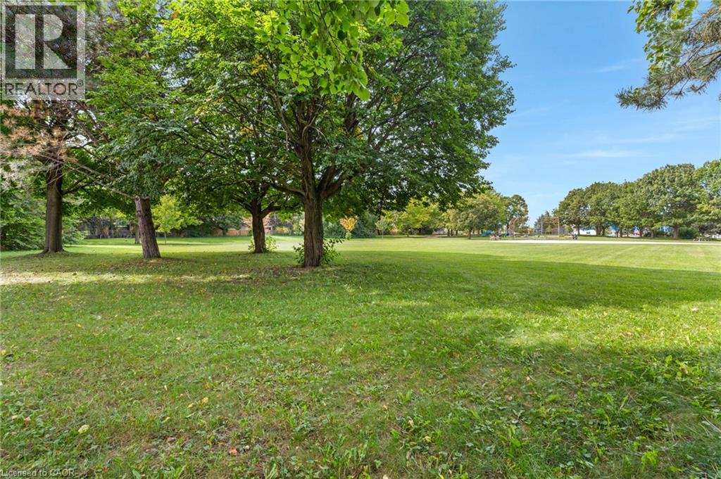 477 Kingscourt Drive Unit# B, Waterloo, Ontario  N2K 2X9 - Photo 41 - 40862821