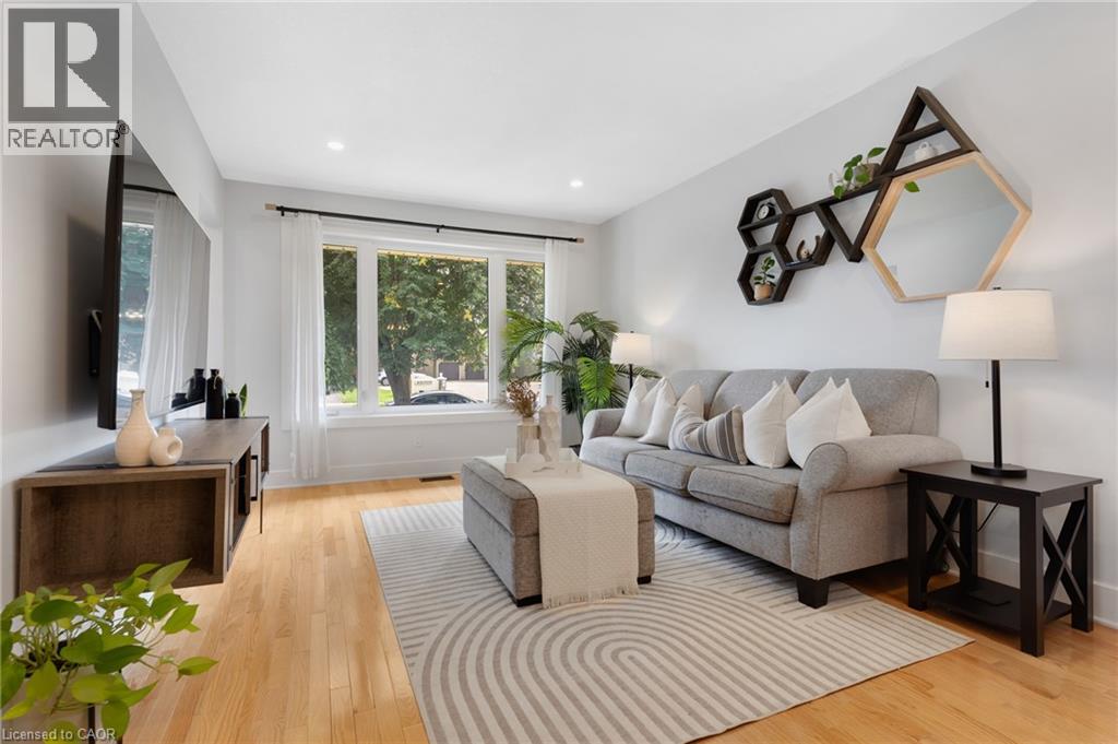 477 Kingscourt Drive Unit# B, Waterloo, Ontario  N2K 2X9 - Photo 9 - 40862821