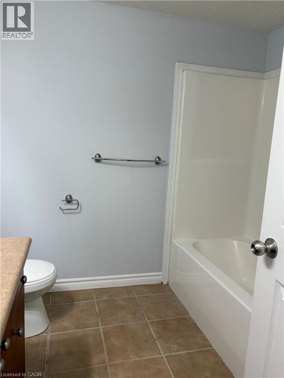 50 Howe Drive Unit# 8c, Kitchener, Ontario  N2E 0A3 - Photo 12 - 40864326