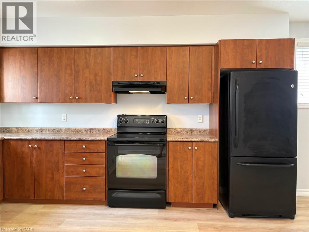 50 Howe Drive Unit# 8c, Kitchener, Ontario  N2E 0A3 - Photo 5 - 40864326