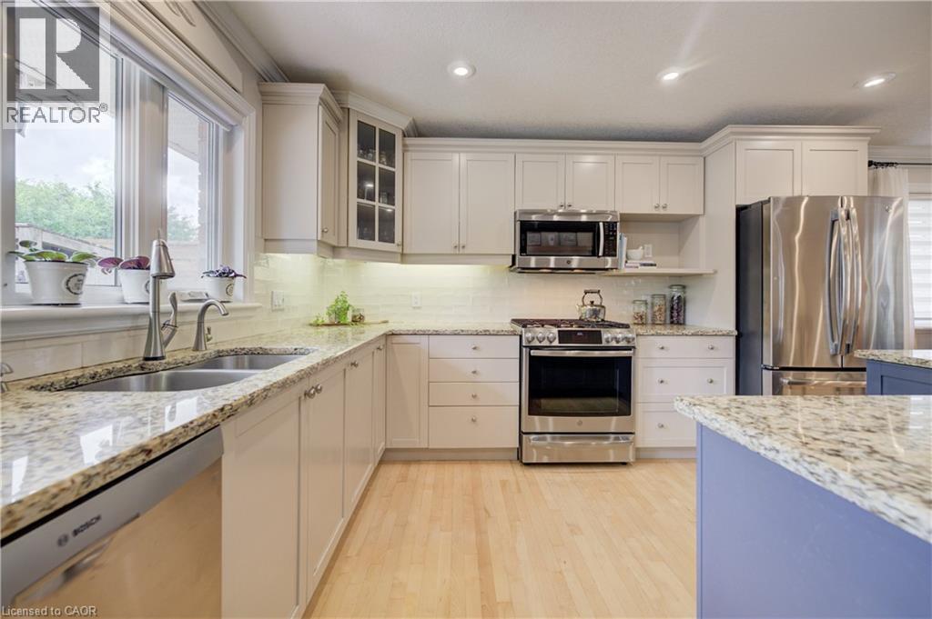 517 Starboard Crescent, Waterloo, Ontario  N2K 4G5 - Photo 17 - 40854585