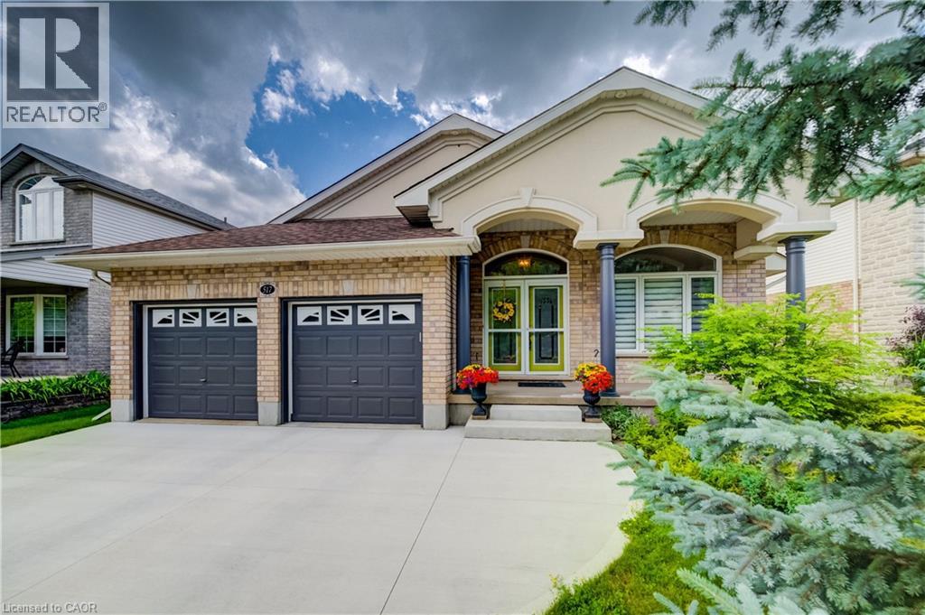 517 Starboard Crescent, Waterloo, Ontario  N2K 4G5 - Photo 2 - 40854585