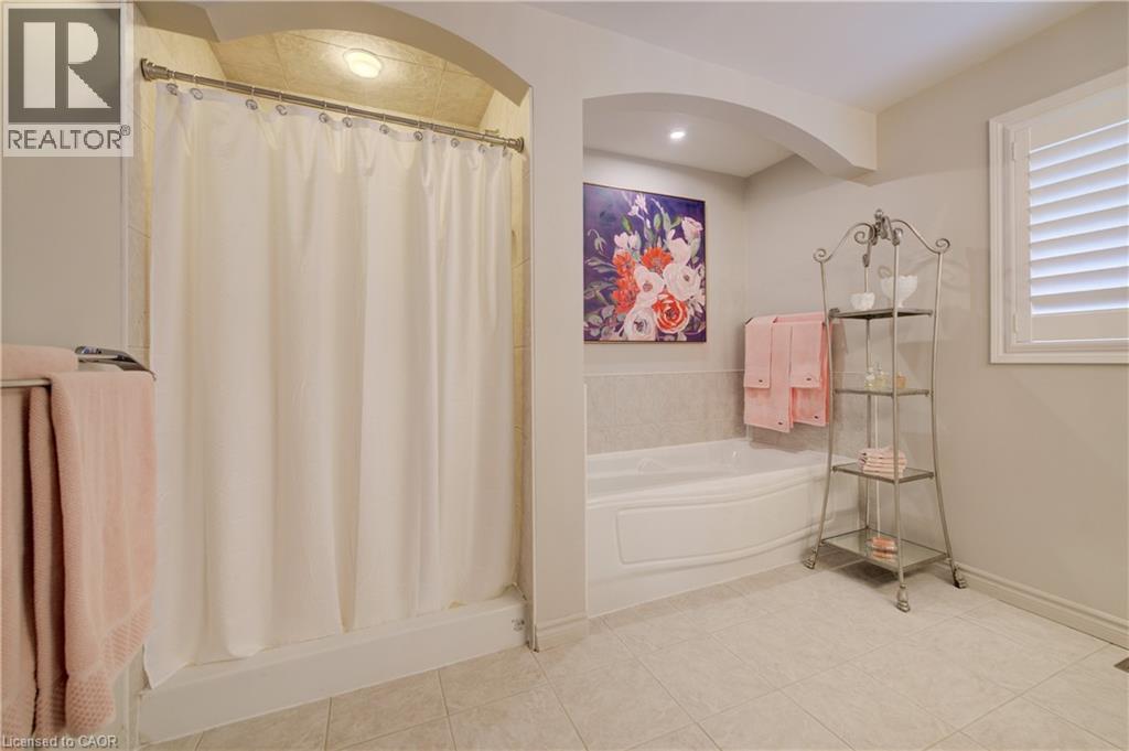 517 Starboard Crescent, Waterloo, Ontario  N2K 4G5 - Photo 30 - 40854585