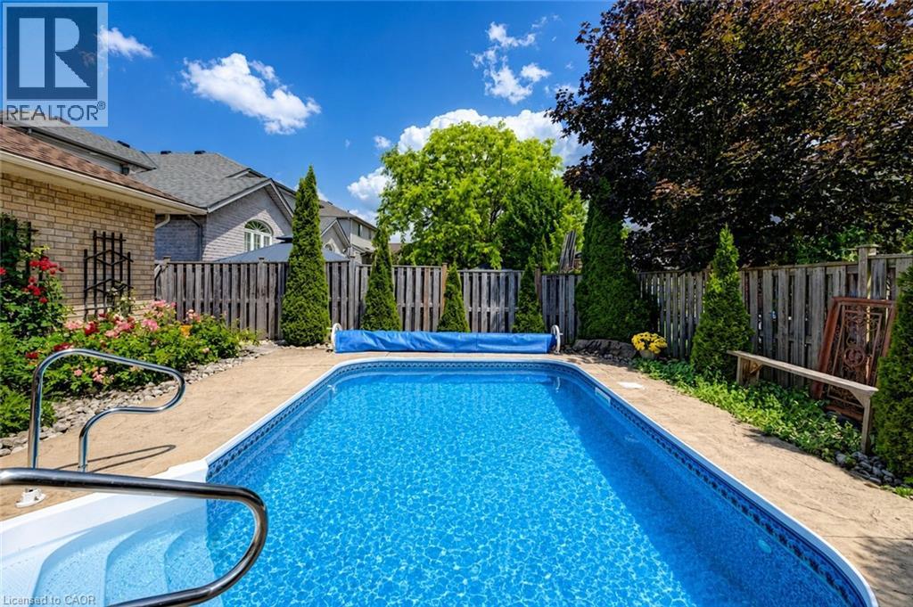 517 Starboard Crescent, Waterloo, Ontario  N2K 4G5 - Photo 45 - 40854585