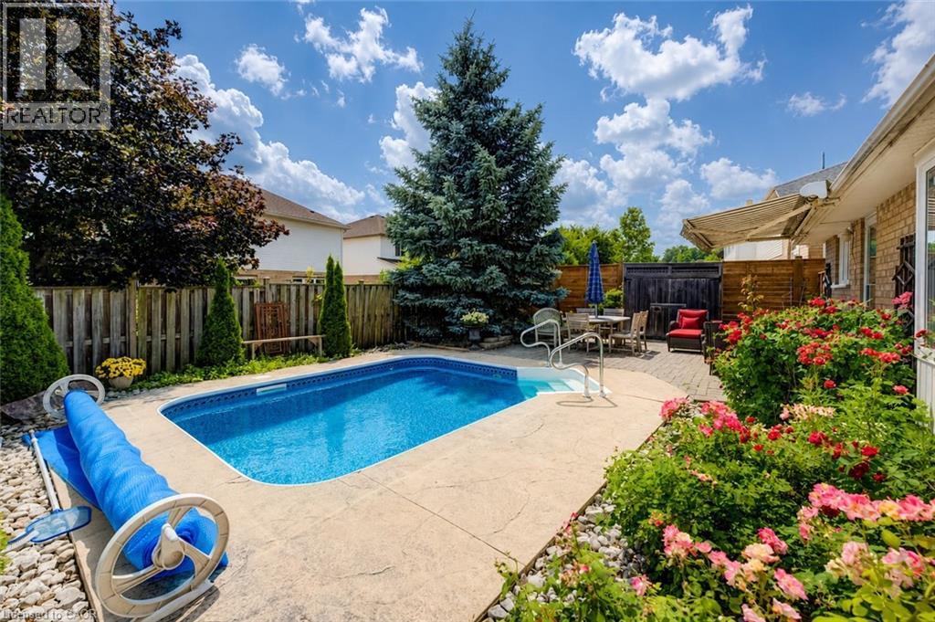 517 Starboard Crescent, Waterloo, Ontario  N2K 4G5 - Photo 46 - 40854585