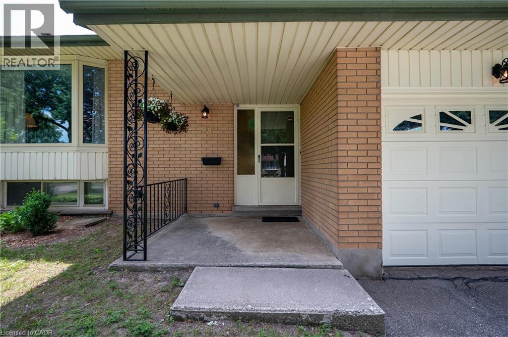 99 Lorraine Avenue, Kitchener, Ontario  N2B 2N1 - Photo 7 - 40868064