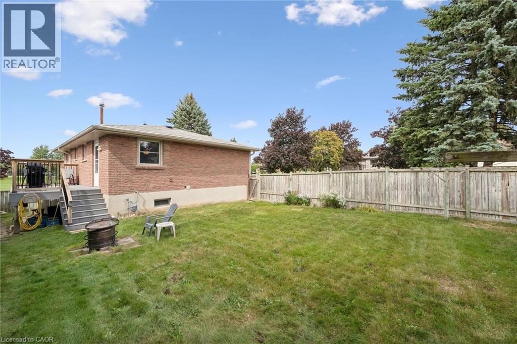 121 Nathaniel Crescent, Kitchener, Ontario  N2P 1L3 - Photo 4 - 40867624