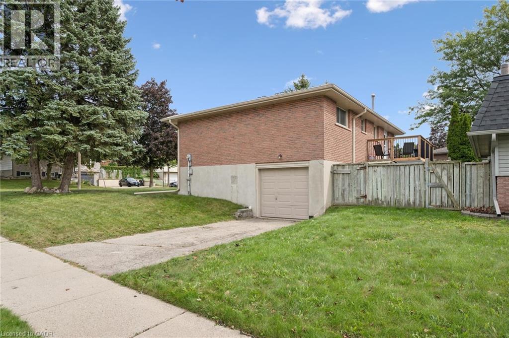 121 Nathaniel Crescent, Kitchener, Ontario  N2P 1L3 - Photo 6 - 40867624