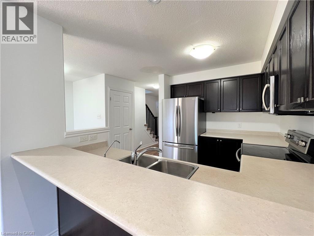 46 Renfrew Street, Kitchener, Ontario  N2R 0G5 - Photo 8 - 40868776