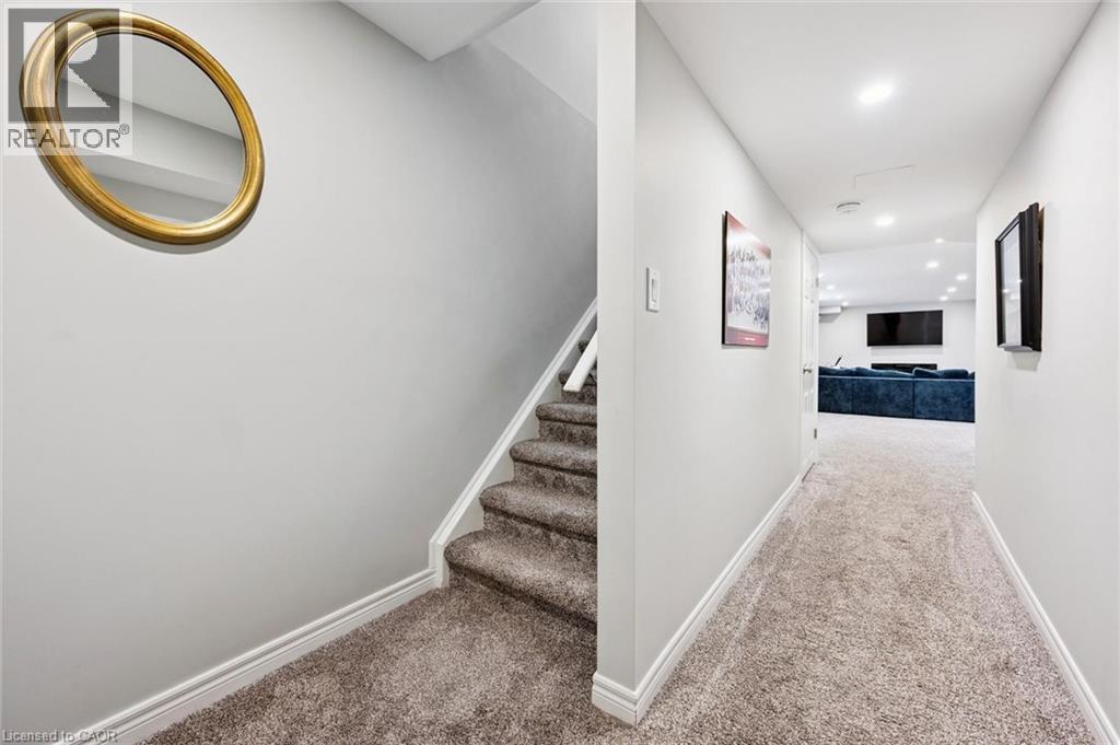 941 Eden Oak Court, Kitchener, Ontario  N2A 0H4 - Photo 31 - 40869242