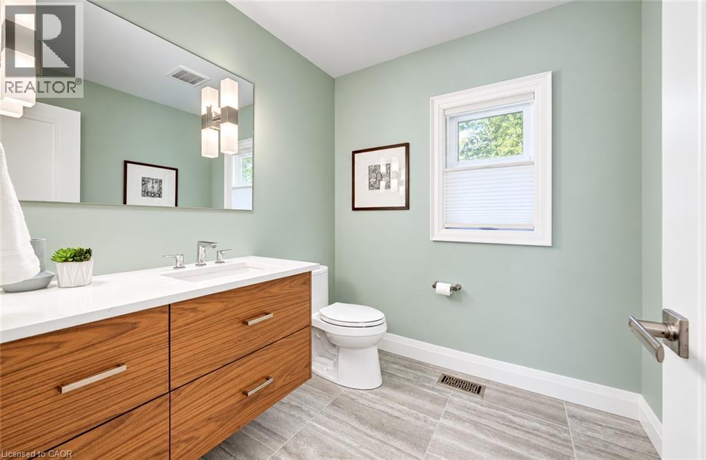 656 Westmount Road W, Kitchener, Ontario  N2M 1R8 - Photo 22 - 40865739