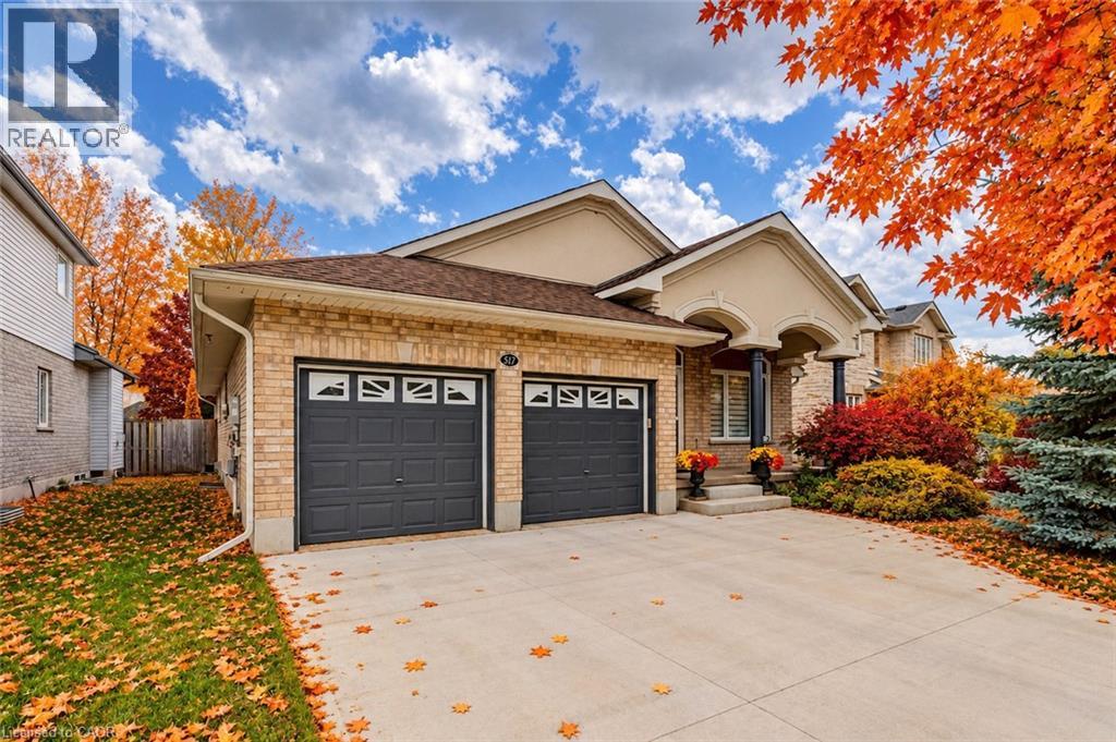 517 Starboard Crescent, Waterloo, Ontario  N2K 4G5 - Photo 2 - 40870895
