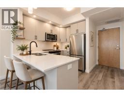 60 CHARLES Street Unit# 1803, Kitchener, Ontario
