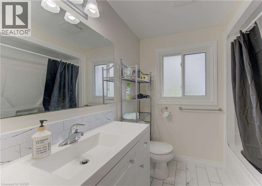 113 Churchill Street, Waterloo, Ontario  N2L 2X1 - Photo 21 - 40857764