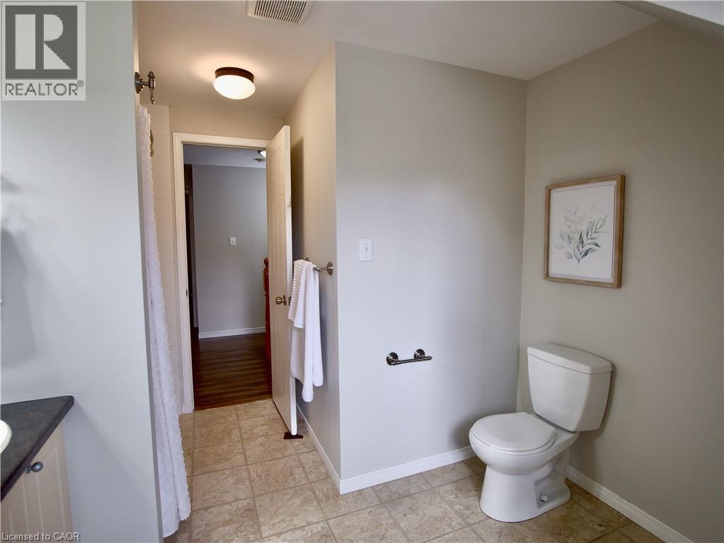 449 Exmoor Street, Waterloo, Ontario  N2K 3T7 - Photo 19 - 40871449