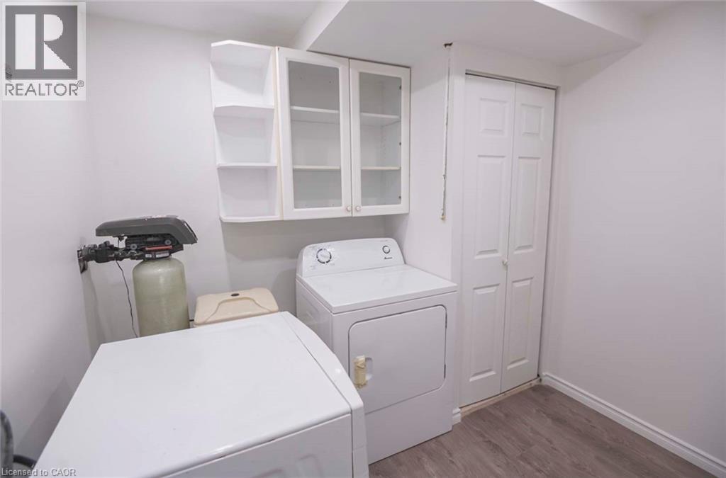 11 Duncairn Avenue, Kitchener, Ontario  N2M 4S5 - Photo 34 - 40871631