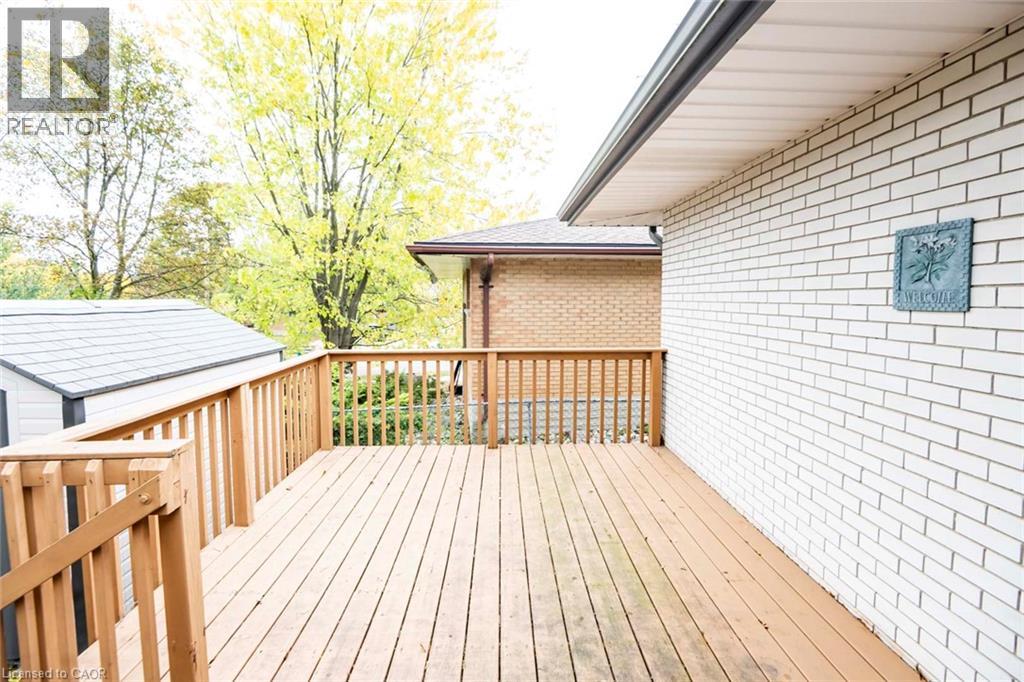 11 Duncairn Avenue, Kitchener, Ontario  N2M 4S5 - Photo 38 - 40871631