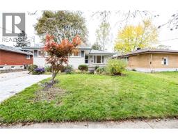 <div class="price">$799,900</div> 11 Duncairn Avenue, Kitchener<br><div style="margin-bottom:8px;"><small>Royal LePage Wolle Realty<br>royal Lepage Wolle Realty</small></div><div class='bed_bath'>5 Bed | 2 Bath</div>