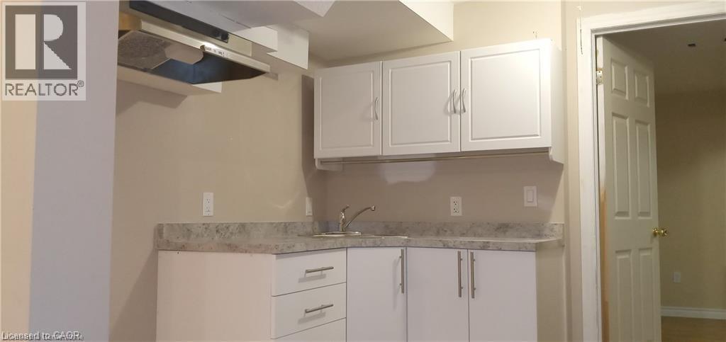 84 Apple Ridge Drive Unit# Lower, Kitchener, Ontario  N2P 2S7 - Photo 6 - 40872357