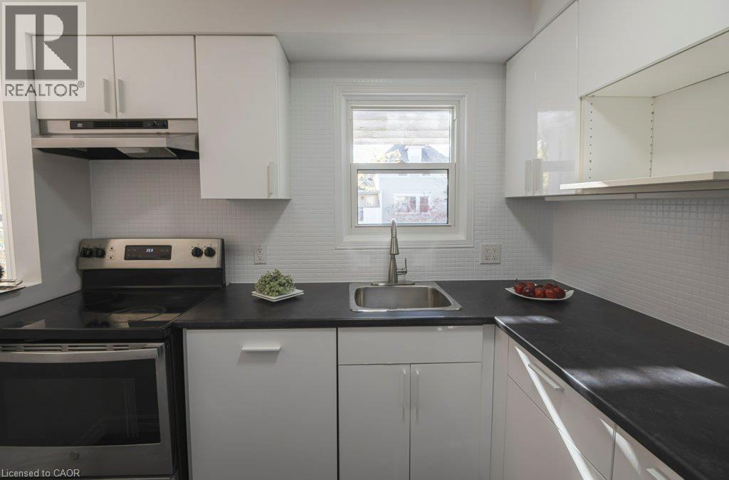 461 Beechwood Place Unit# 52, Waterloo, Ontario  N2T 1Y9 - Photo 4 - 40871328