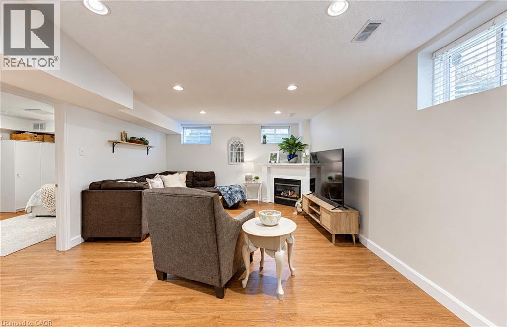 410 Sandy Cove Crescent, Waterloo, Ontario  N2K 4G6 - Photo 33 - 40872430
