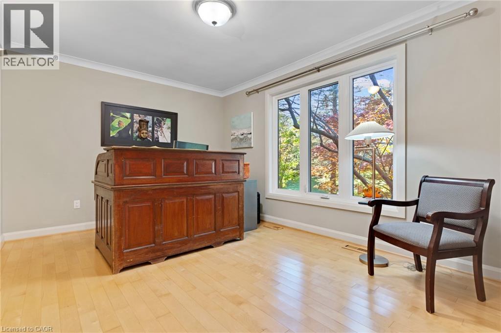 348 Browning Place, Waterloo, Ontario  N2L 2W3 - Photo 30 - 40872509