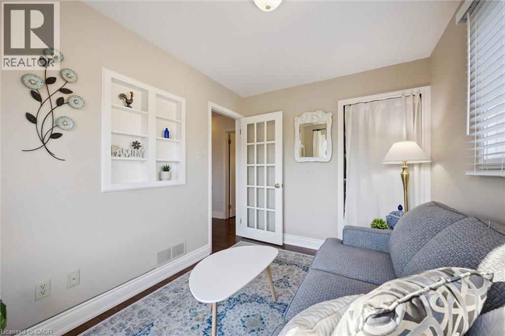 301 Martindale Crescent, Waterloo, Ontario  N2L 4M8 - Photo 18 - 40872268