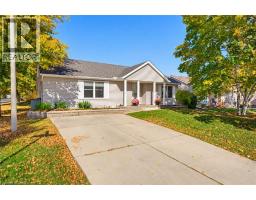 1 HOMESTEAD Place, New Hamburg, Ontario